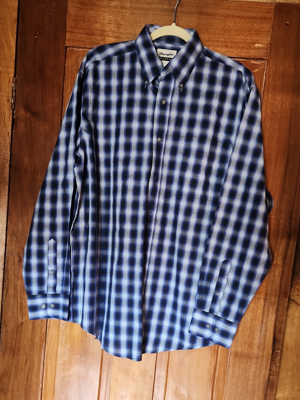 Wrangler Blue and White Plaid Button-Down Shirt